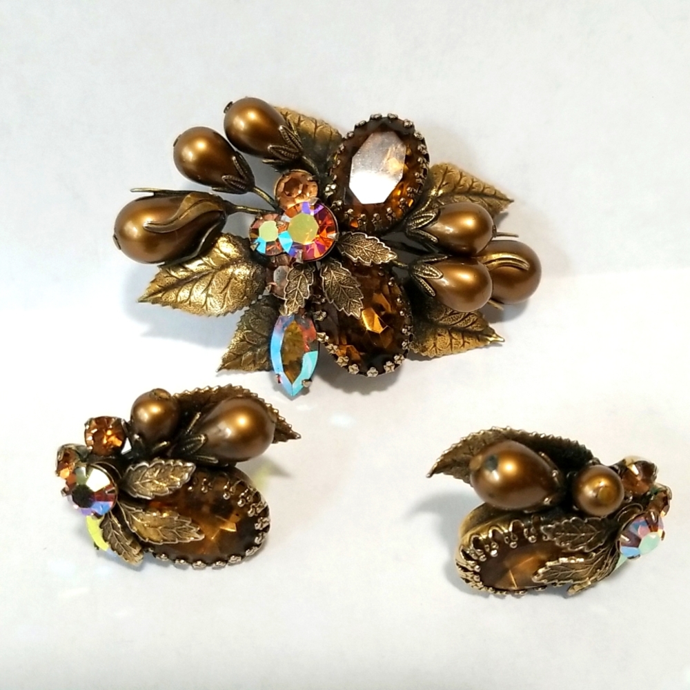 Vintage Regency Demi set